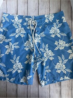 J. CREW Blue Hawaiian Floral Print Board Shorts 38